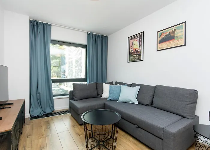 Awanport Rentyear Apartments