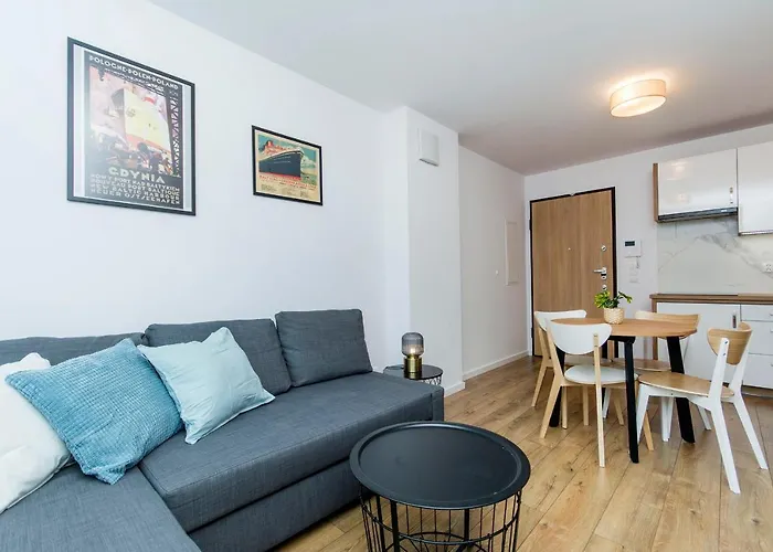 Awanport Rentyear Apartments